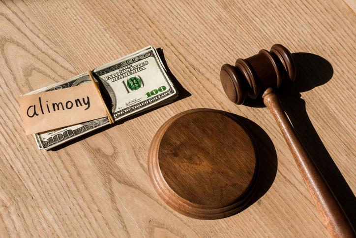 My Ex-Spouse Now Earns More. Why Am I Still Paying Alimony and How Do I Change That? | Bergen County NJ Lawyers